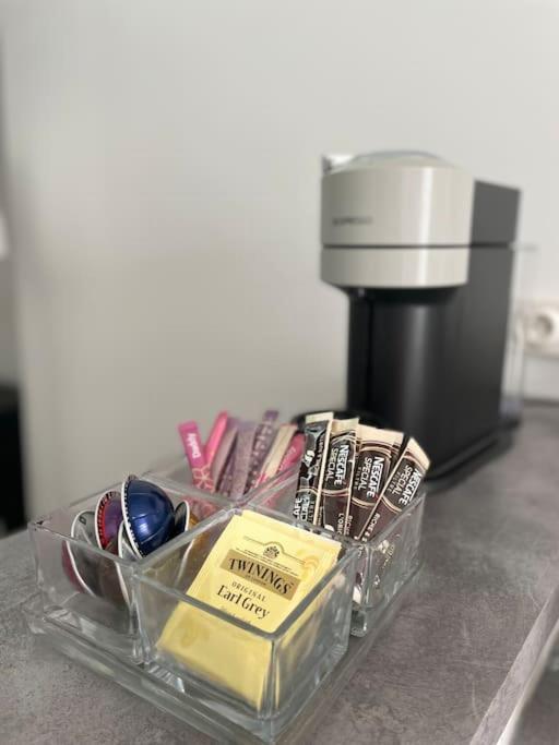 Appartement Cosy Au Coeur De L'Ecusson モンペリエ エクステリア 写真